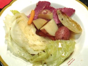 crockpot corned beef and cabbage serving