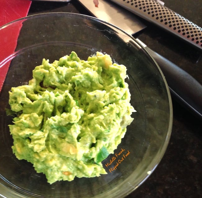 easy cutting-board guacamole bowl