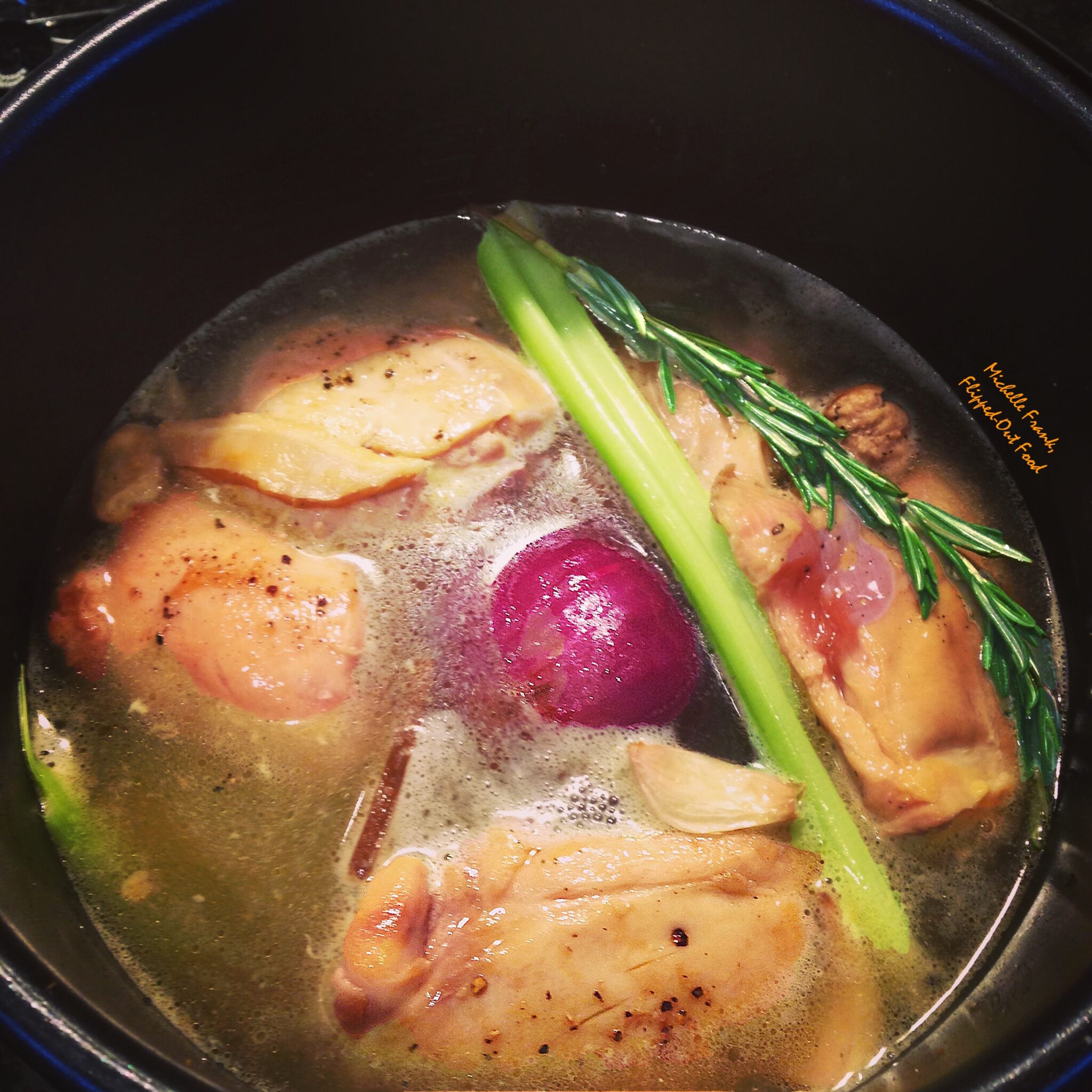 Simple PressureCooker Chicken Stock