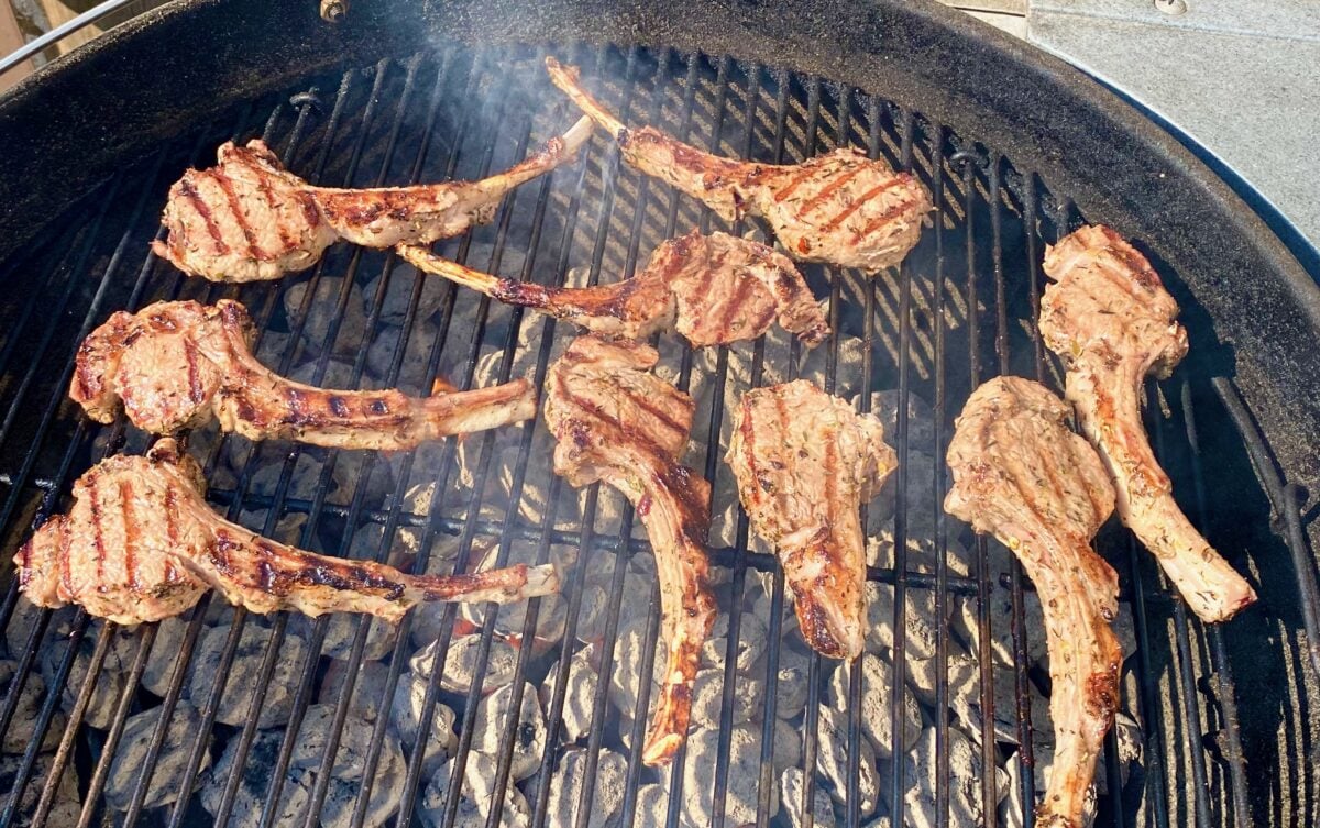 Lamb chops with awesome grill marks, grilling the second side.